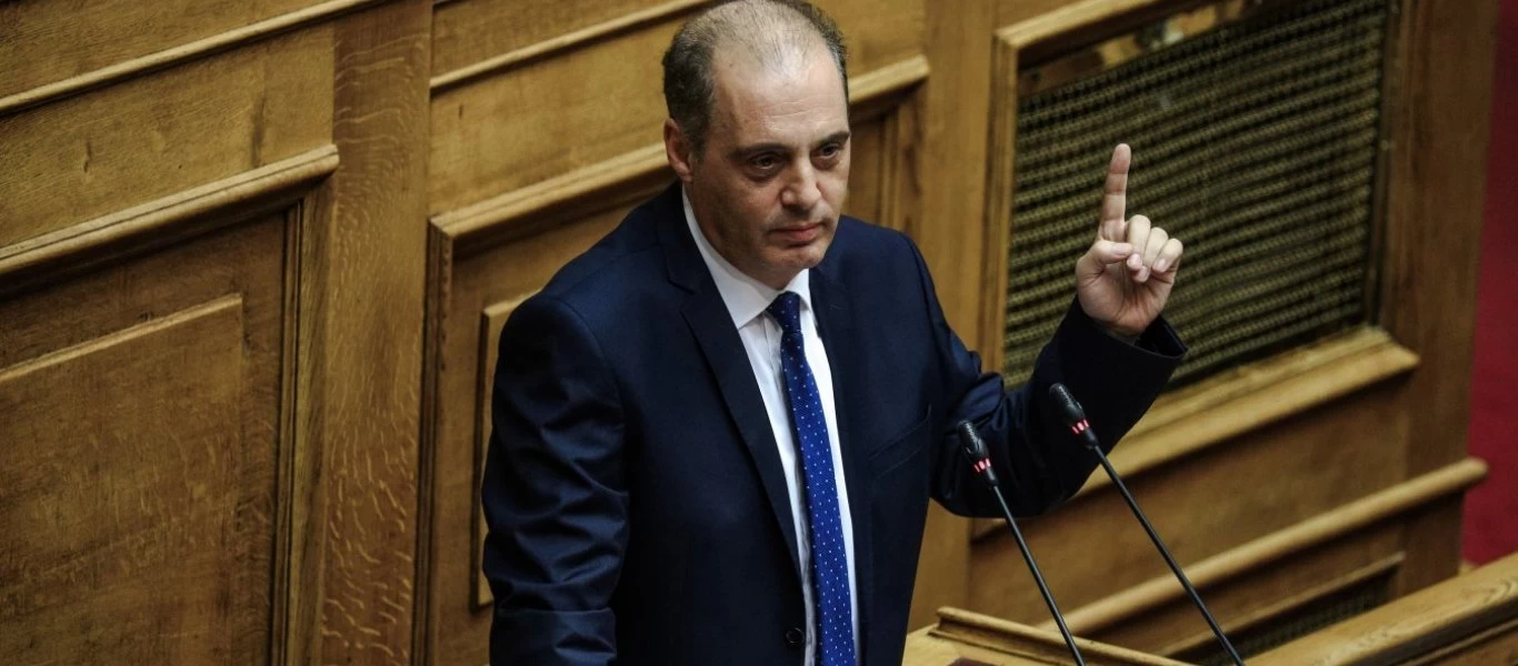 Ελληνική Λύση: «Η κυβέρνηση παρουσίασε το εμβόλιο ως 